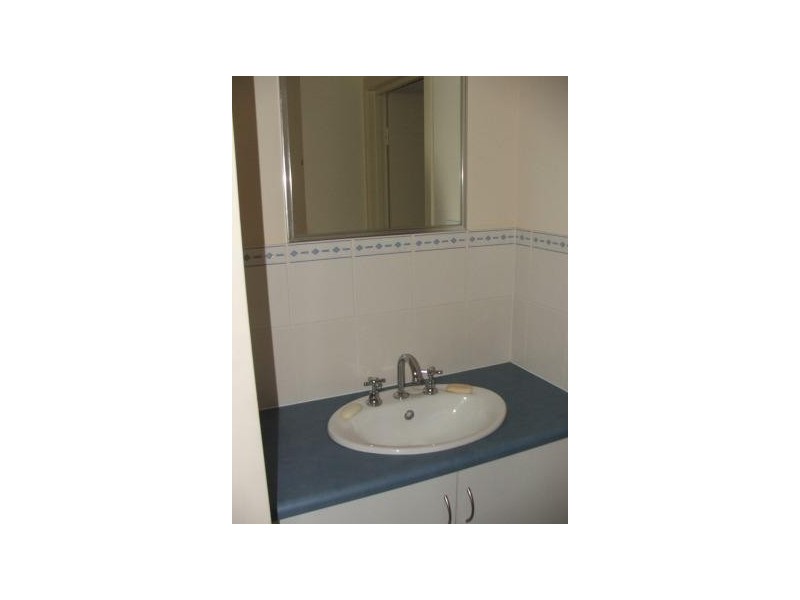 27B TILIQUA CRESCENT, Roxby Downs SA 5725