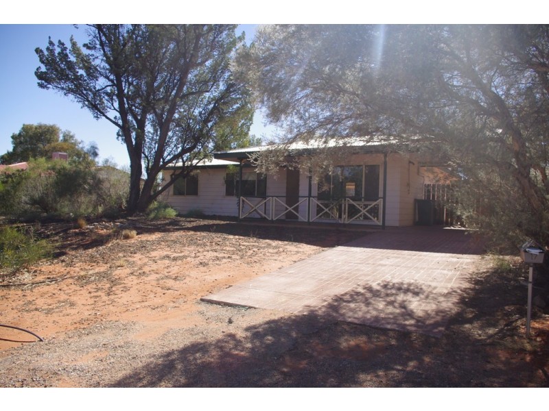 17 Hermit Street, Roxby Downs SA 5725