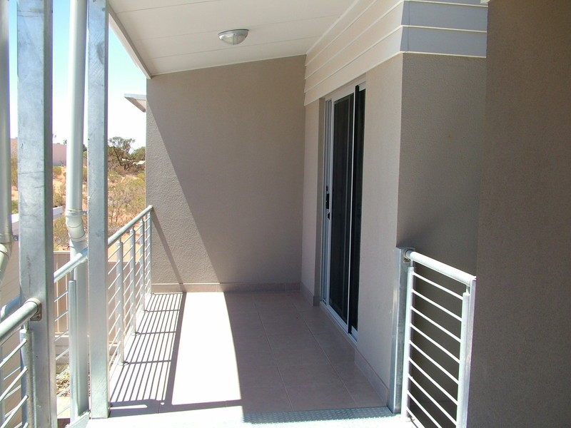 6/ 45-47 STUART ROAD, Roxby Downs SA 5725