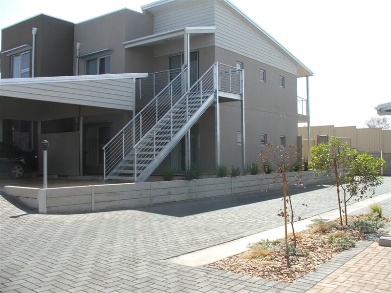 8/45-47 STUART ROAD, Roxby Downs SA 5725