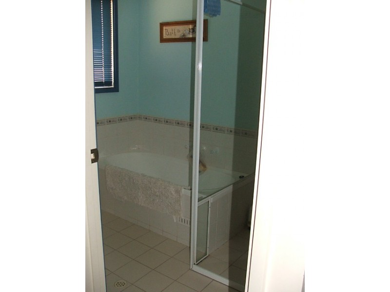 6/11 PINE CRESCENT, Roxby Downs SA 5725