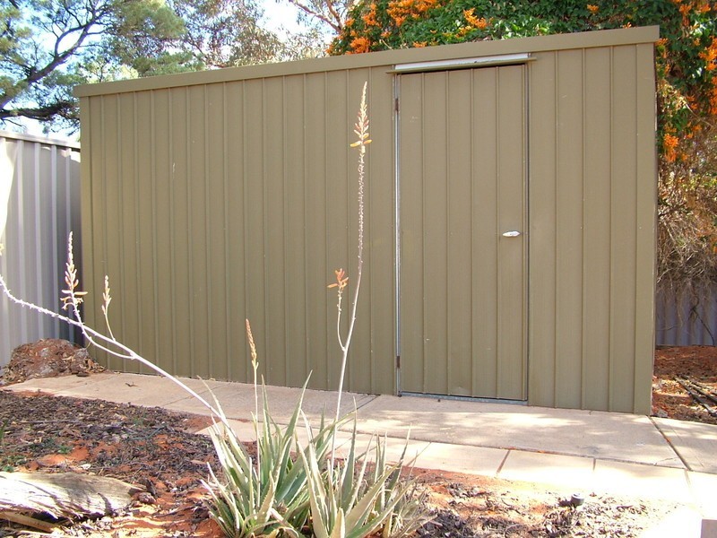 10 WIRRDA STREET, Roxby Downs SA 5725