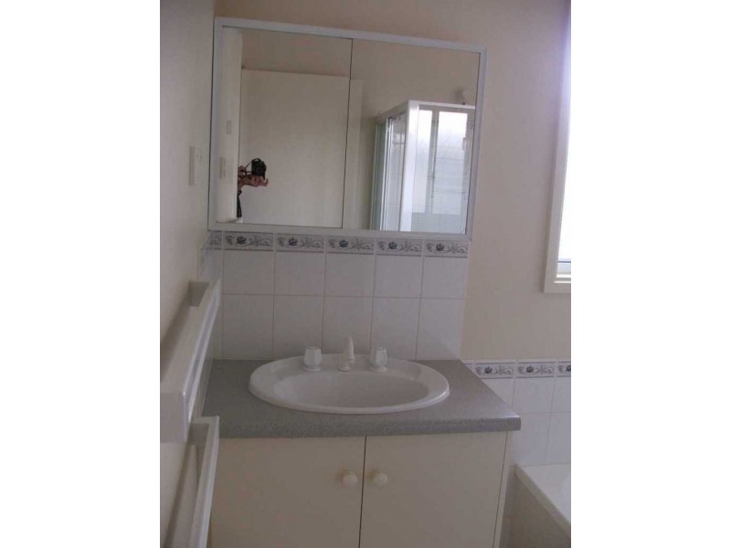 11/11 PINE CRESCENT, Roxby Downs SA 5725