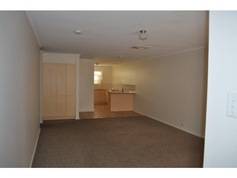 11/6 PHIBBS COURT, Roxby Downs SA 5725