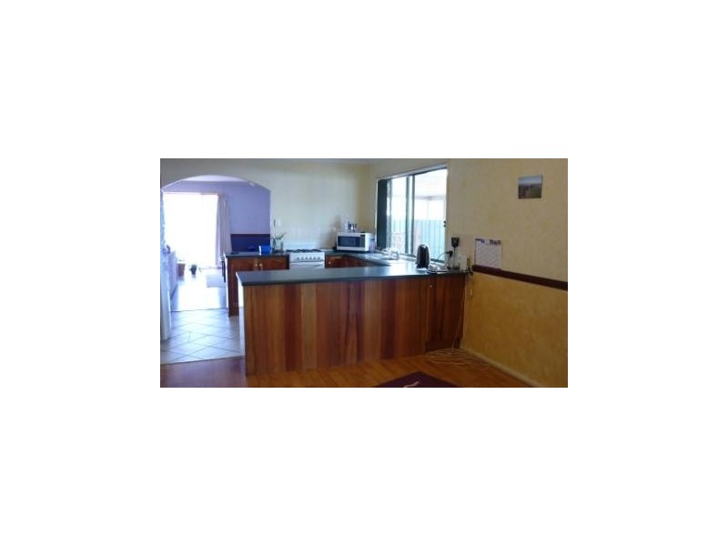 6 POGONA CRT, Roxby Downs SA 5725