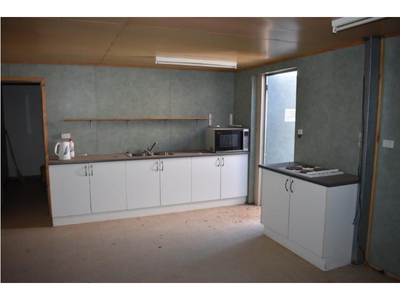 6 Gosse Street, Roxby Downs SA 5725