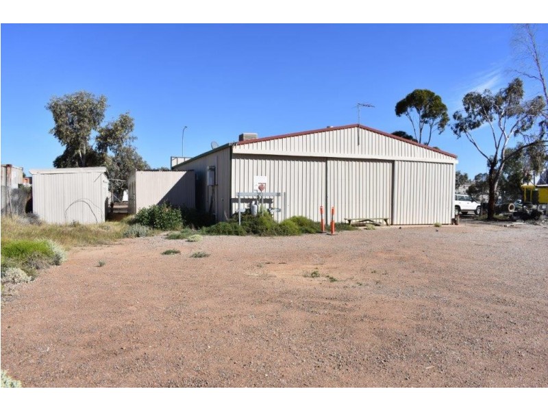 6 Gosse Street, Roxby Downs SA 5725
