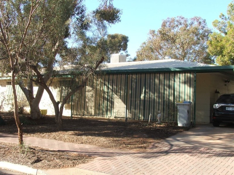 60 Pioneer Drive, Roxby Downs SA 5725