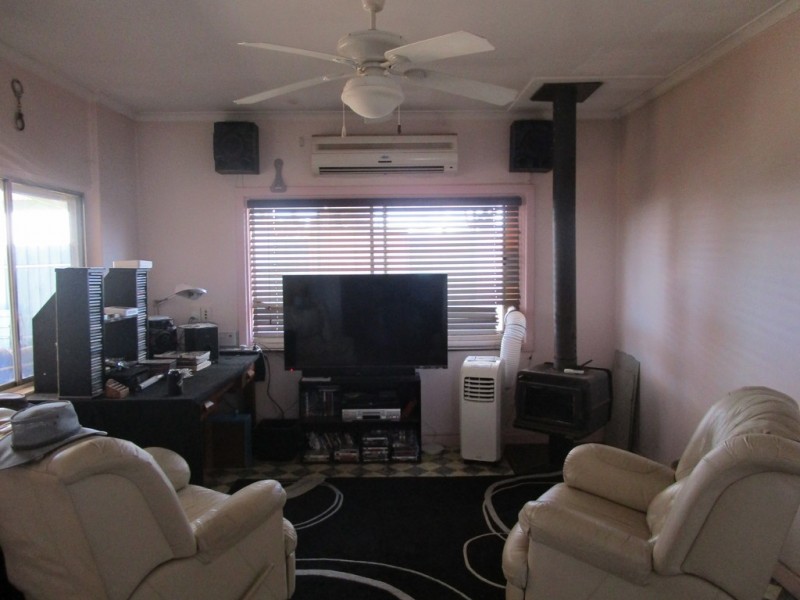 113 D-Channel Road, Waikerie SA 5330