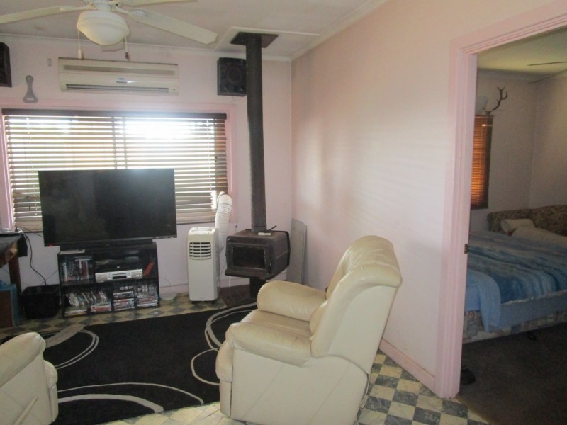 113 D-Channel Road, Waikerie SA 5330