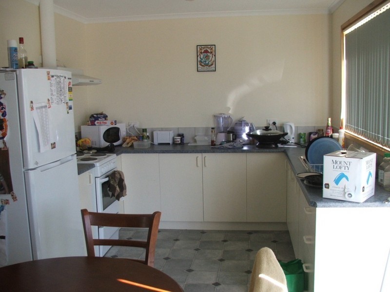 1 Saltbush Crs Myall Grove Caravan Park, Roxby Downs SA 5725