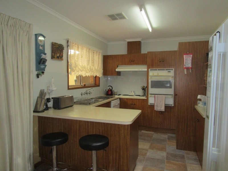 23 Cooper Street, Berri SA 5343