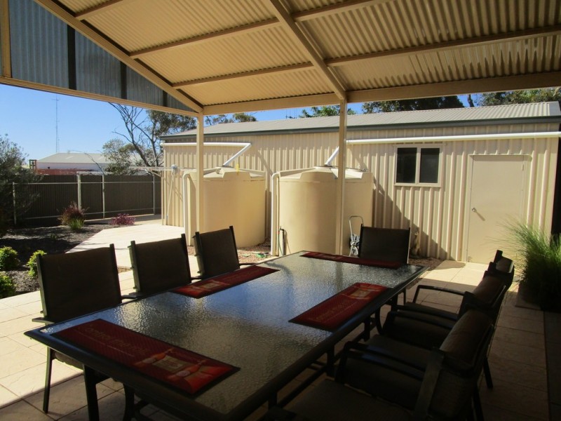 23 Cooper Street, Berri SA 5343