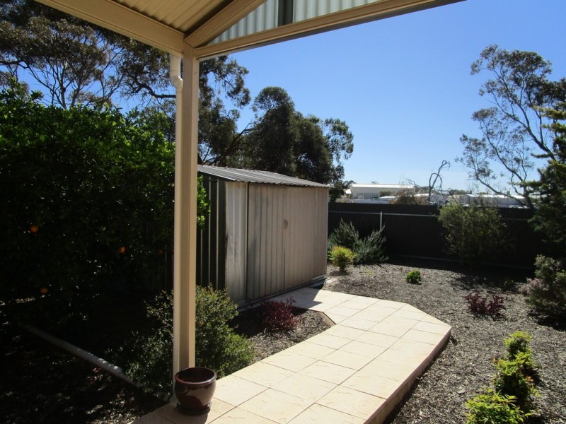 23 Cooper Street, Berri SA 5343