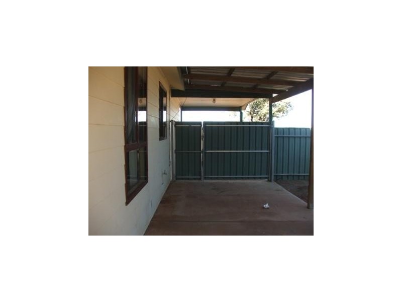 41b AQUILLA BLV, Roxby Downs SA 5725