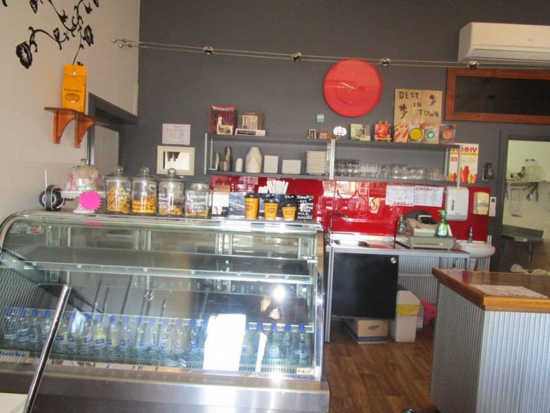 12 Barwell Ave, Barmera SA 5345