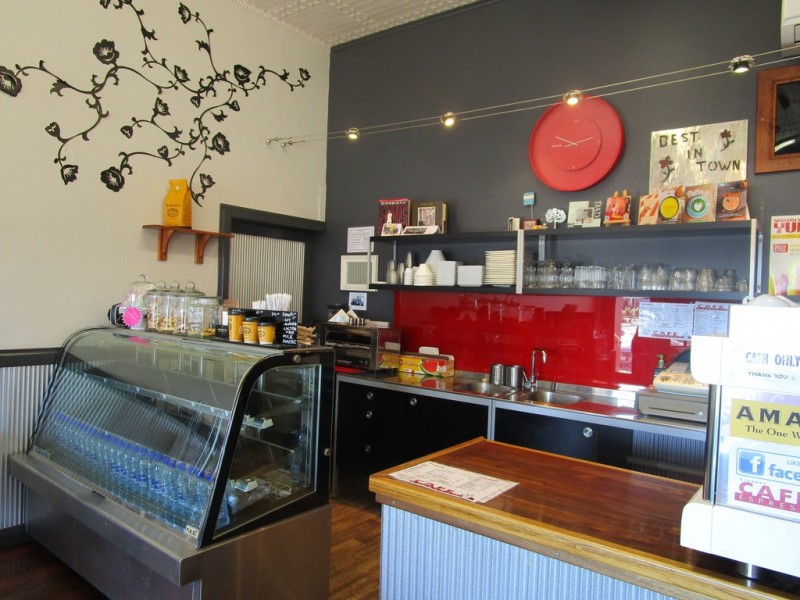 12 Barwell Ave, Barmera SA 5345