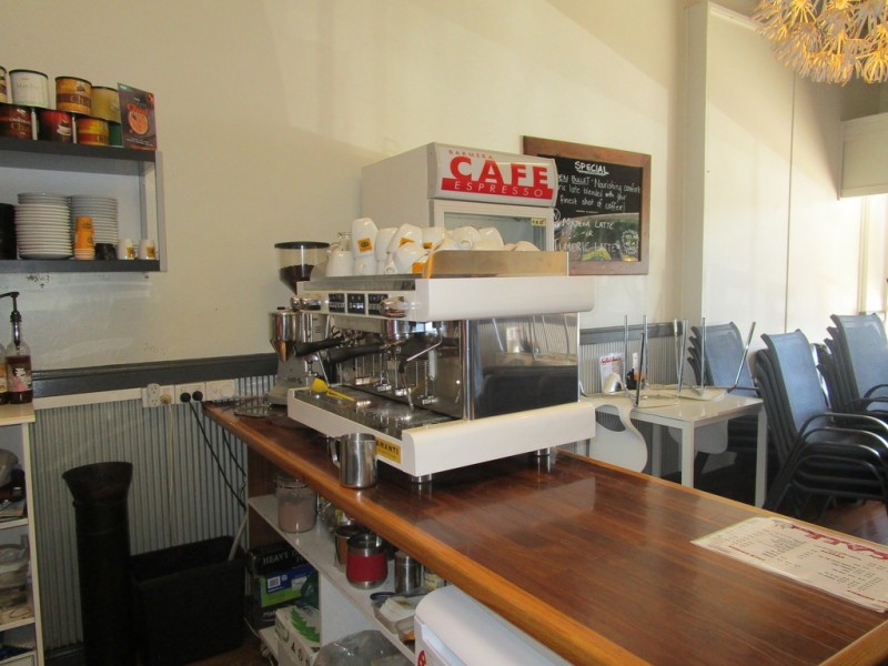 12 Barwell Ave, Barmera SA 5345