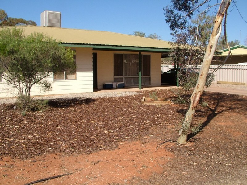 4 Wangianna St, Roxby Downs SA 5725