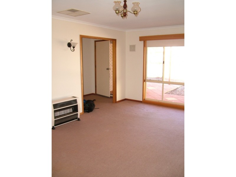 61 Pioneer Drive, Roxby Downs SA 5725