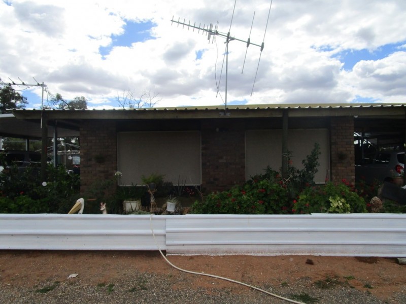 8 Arnold Coates Rd, Cobdogla SA 5346