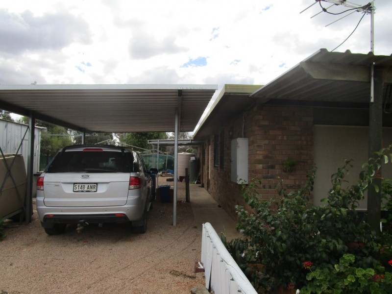 8 Arnold Coates Rd, Cobdogla SA 5346