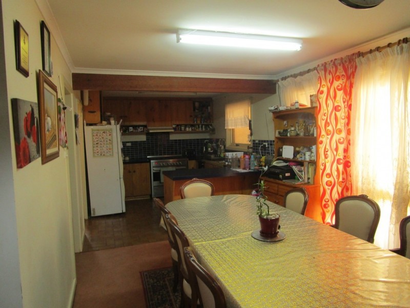 8 Arnold Coates Rd, Cobdogla SA 5346
