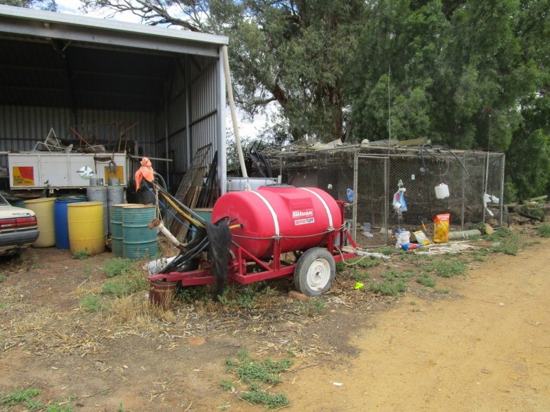 8 Arnold Coates Rd, Cobdogla SA 5346