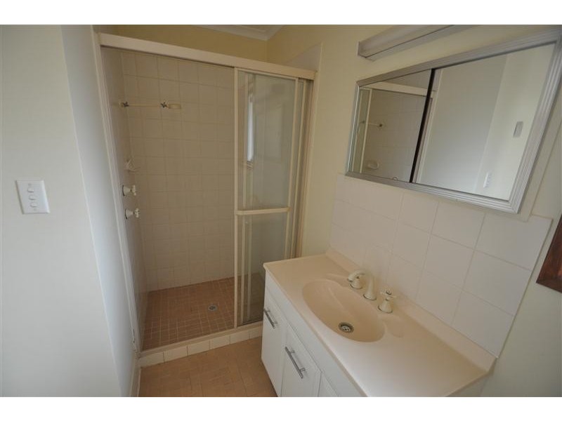 19 Mulgaria St, Roxby Downs SA 5725