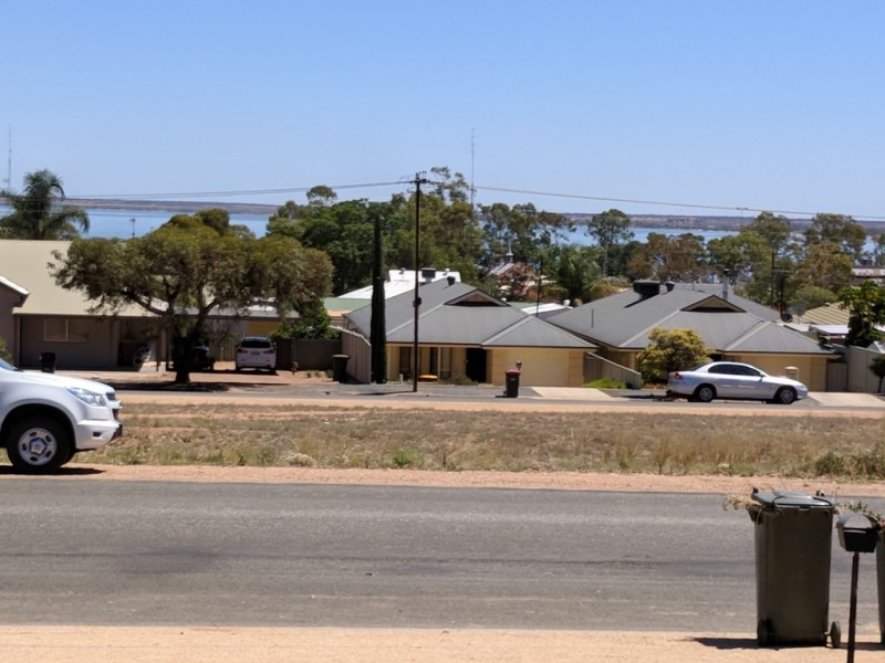 15 Langdon Tce, Barmera SA 5345