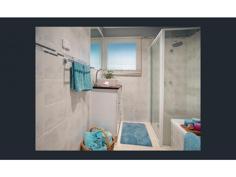 8 Dennis Street, Berri SA 5343