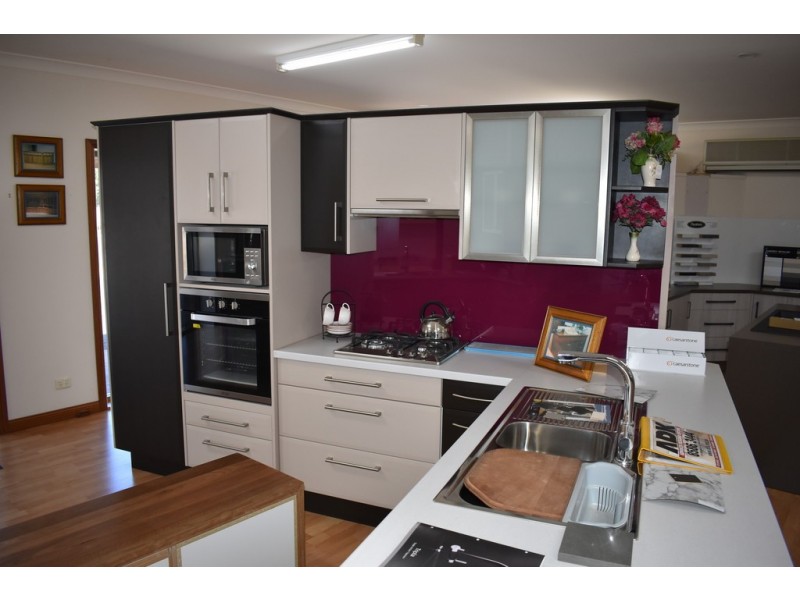 251 Renmark Avenue, Renmark SA 5341