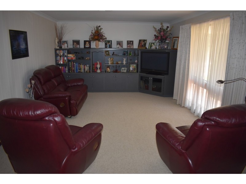 252 Cucumunga Street, Renmark SA 5341