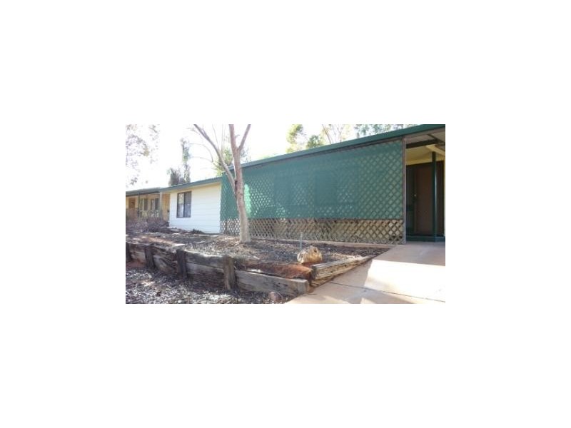 60 Pioneer Drive, Roxby Downs SA 5725