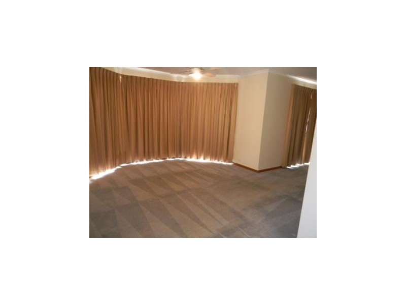 22 MYALL STREET, Roxby Downs SA 5725