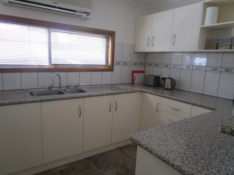 4 Betty Street, Loxton SA 5333