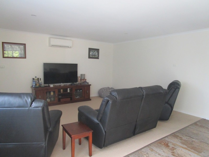 4 Betty Street, Loxton SA 5333