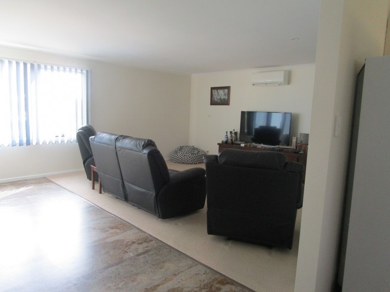 4 Betty Street, Loxton SA 5333