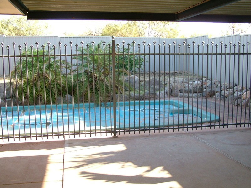 66 HERMIT STREET, Roxby Downs SA 5725