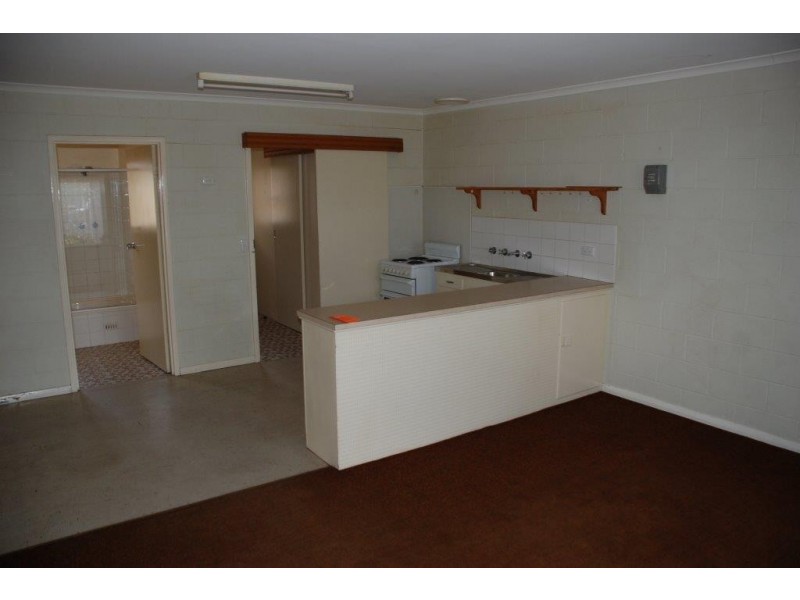 2/23 Railway Terrace, Loxton SA 5333