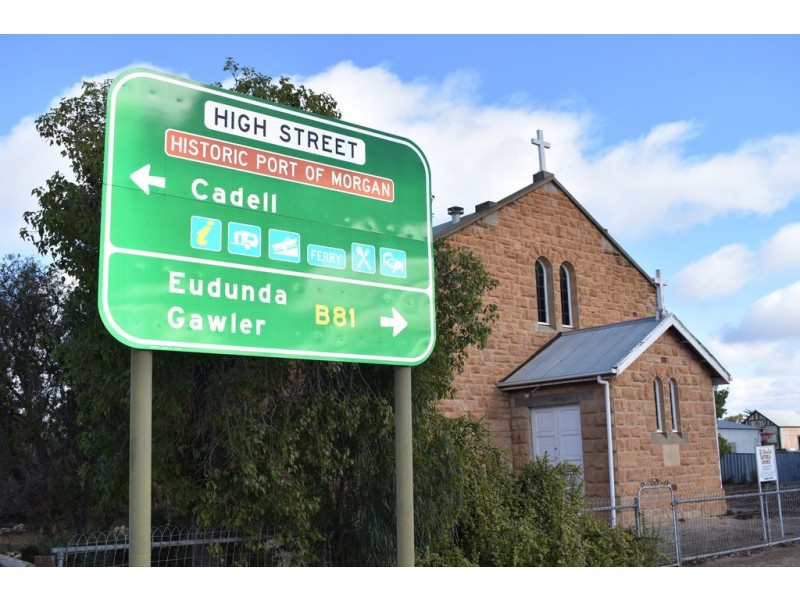 20 Fourth Street, Morgan SA 5320