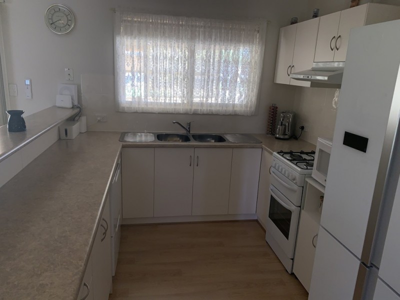 15 Swainsona Street, Roxby Downs SA 5725