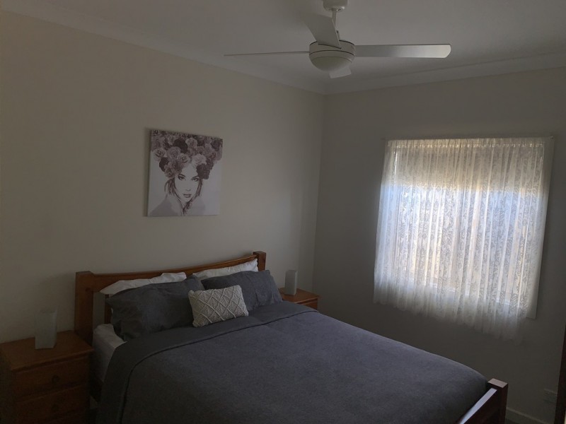 15 Swainsona Street, Roxby Downs SA 5725