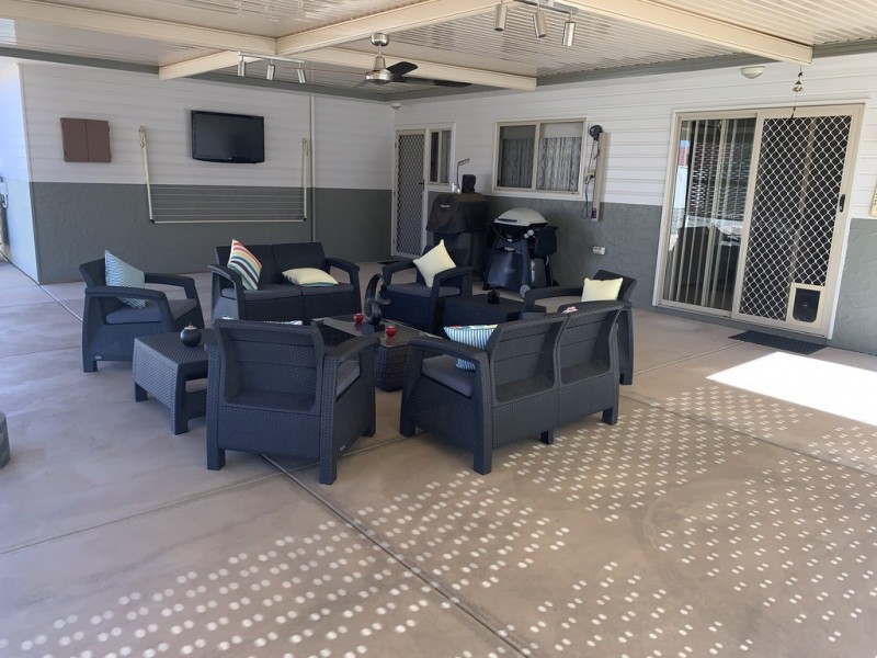 15 Swainsona Street, Roxby Downs SA 5725