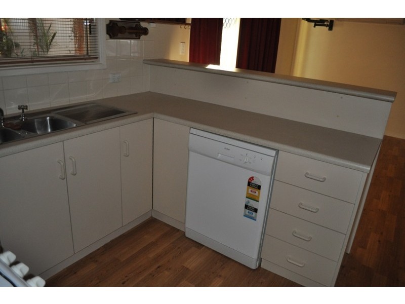 25 BOPEECHEE STREET, Roxby Downs SA 5725