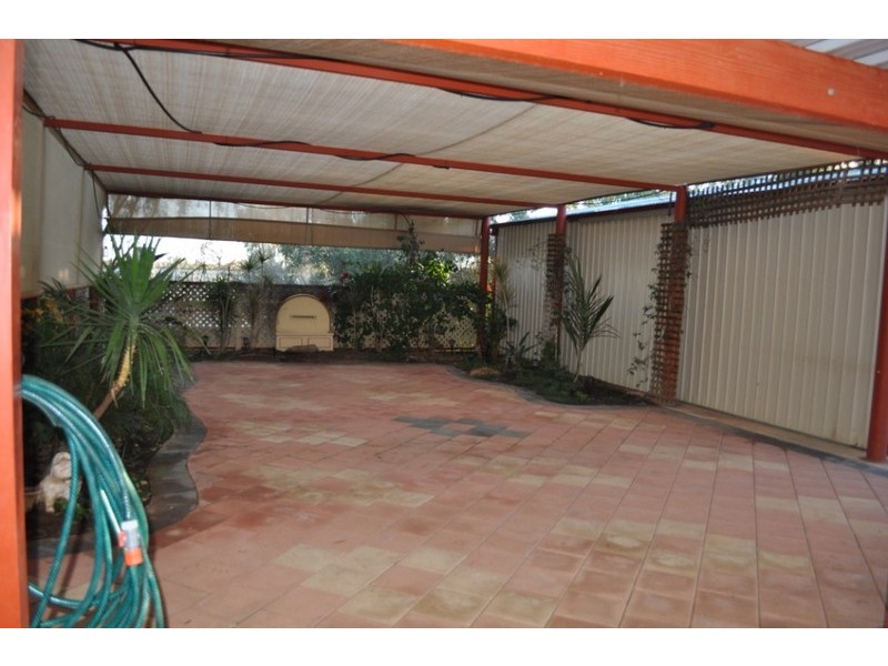 25 BOPEECHEE STREET, Roxby Downs SA 5725