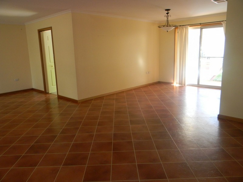 13 WANGIANNA STREET, Roxby Downs SA 5725