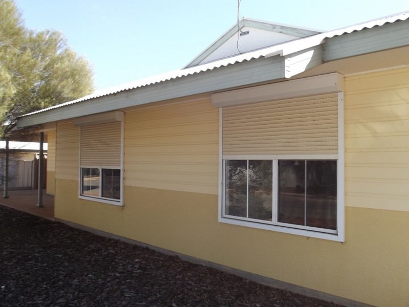 9 Santalum Way, Roxby Downs SA 5725