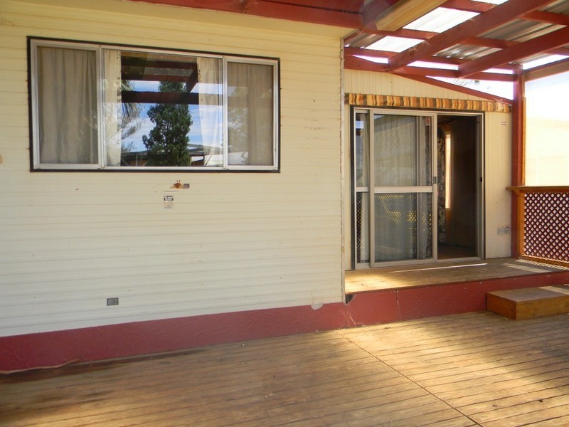 6 Acacia, Myall Grove Caravan Park, Roxby Downs SA 5725