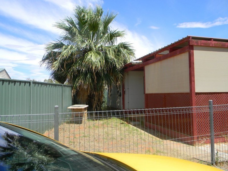 6 Acacia, Myall Grove Caravan Park, Roxby Downs SA 5725